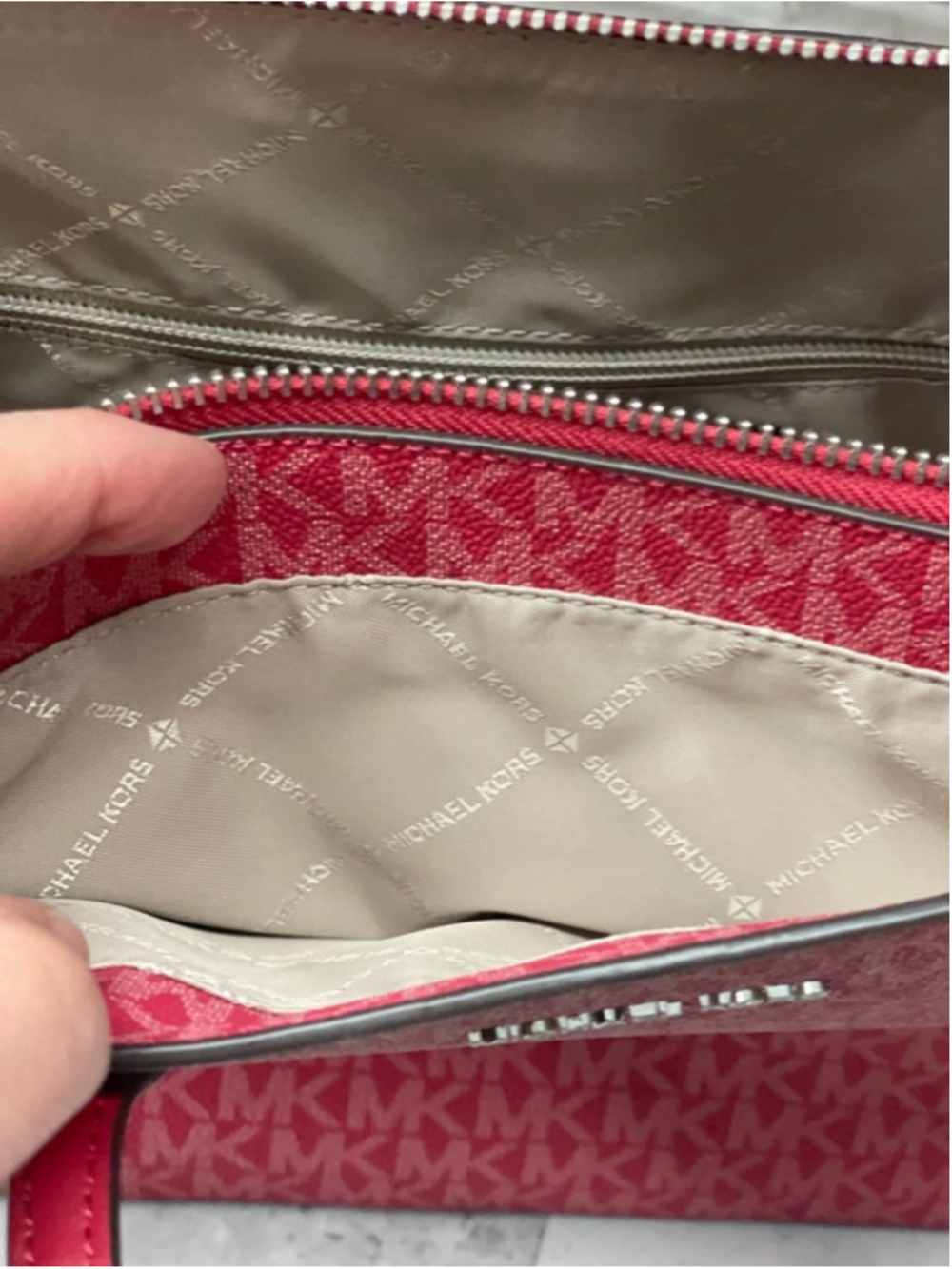 Michael Kors Marilyn Tote & Matching Wallet MK Logo Dark Raspberry - Picture 12 of 16